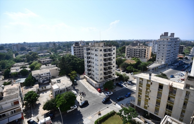 Adalet Bakanı Gül'den kapalı Maraş'a ziyaret